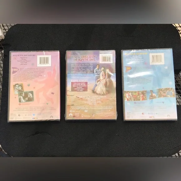 3 New Elvis Presley movies - Picture 2 of 2